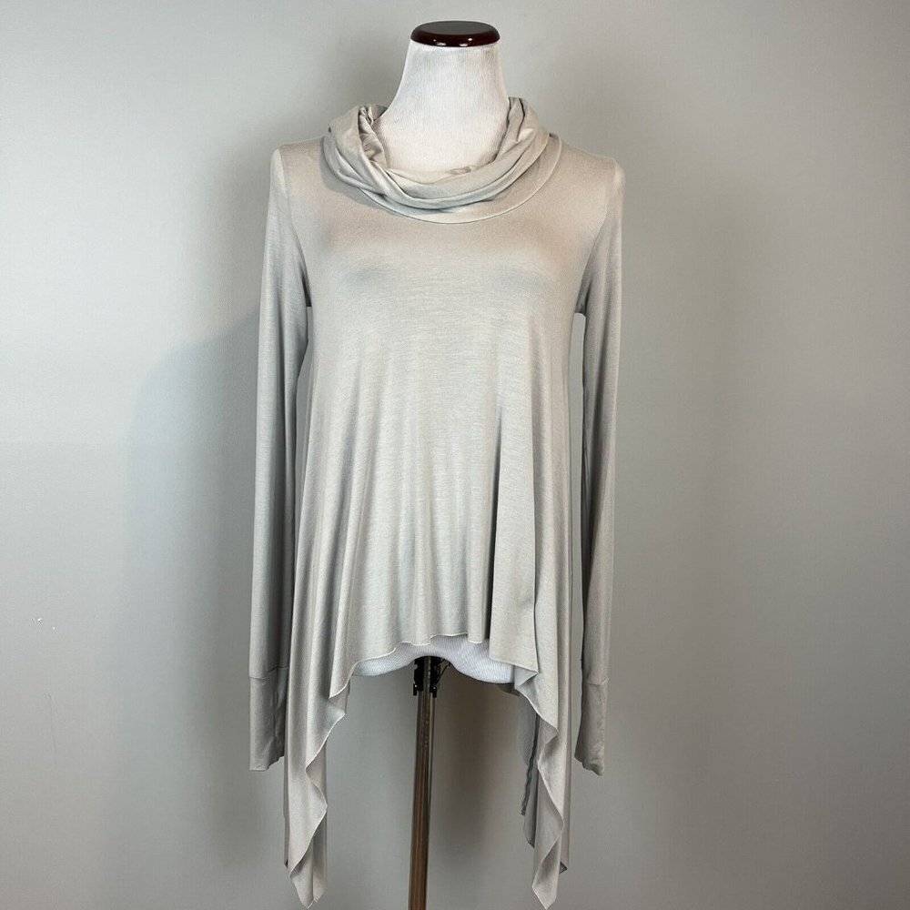 Sen Light Gray Cowl Neck Long‎ Sleeve Top Size Small Asymmetric